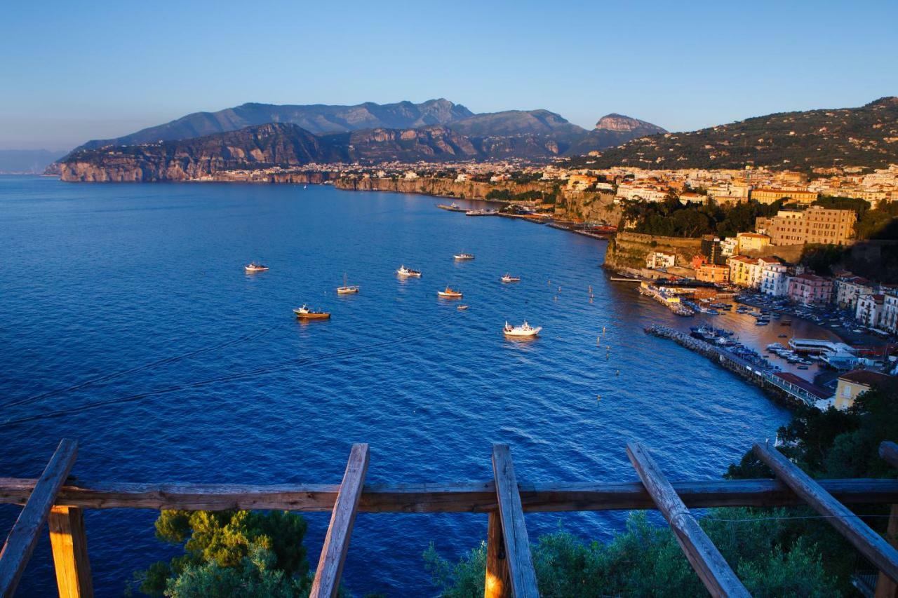 Le Muse Suite Sorrento Exteriér fotografie